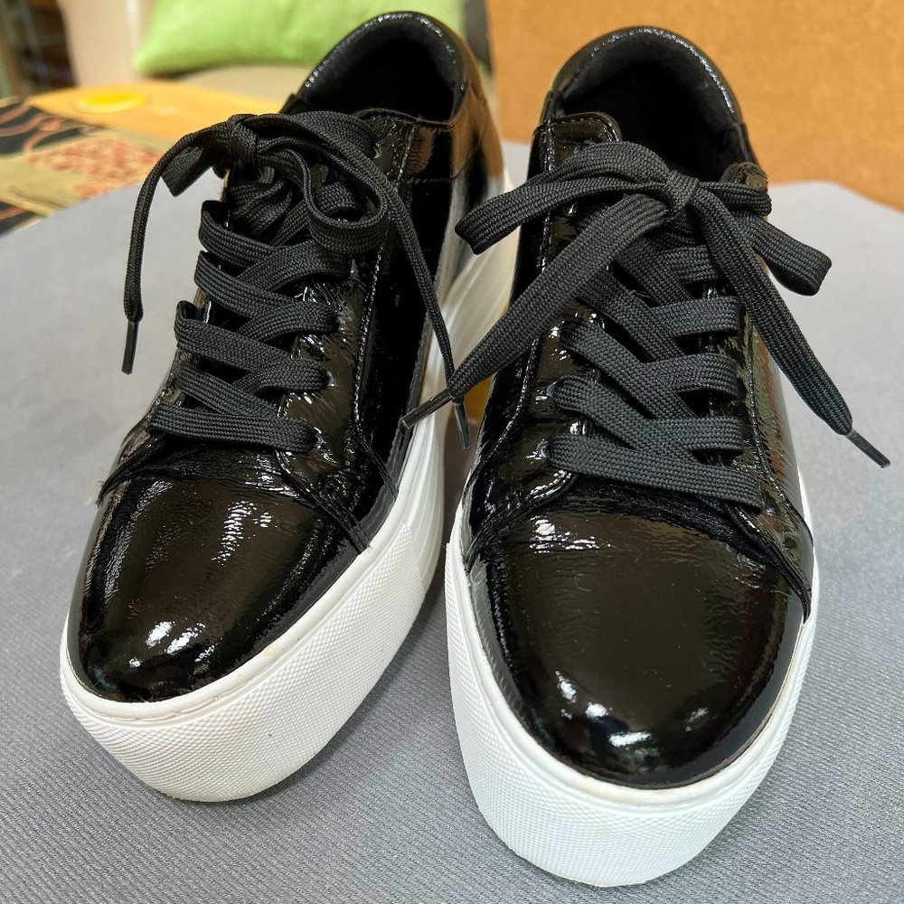 Kenneth Cole N.Y. Techni-Cole Premium Italian Leather lace up platform sneakers